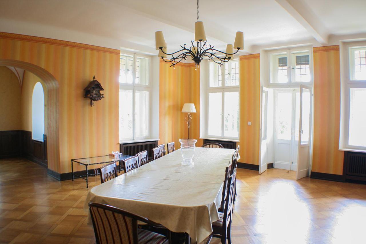 Saar Castle - Cozy Mansion Near Vineyard Villa Serrig Exterior photo