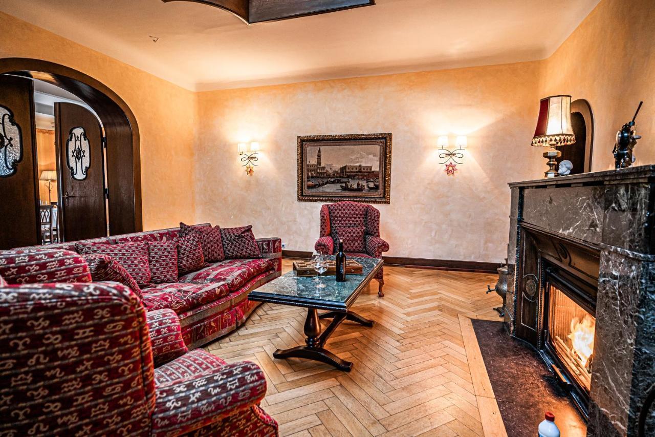Saar Castle - Cozy Mansion Near Vineyard Villa Serrig Exterior photo