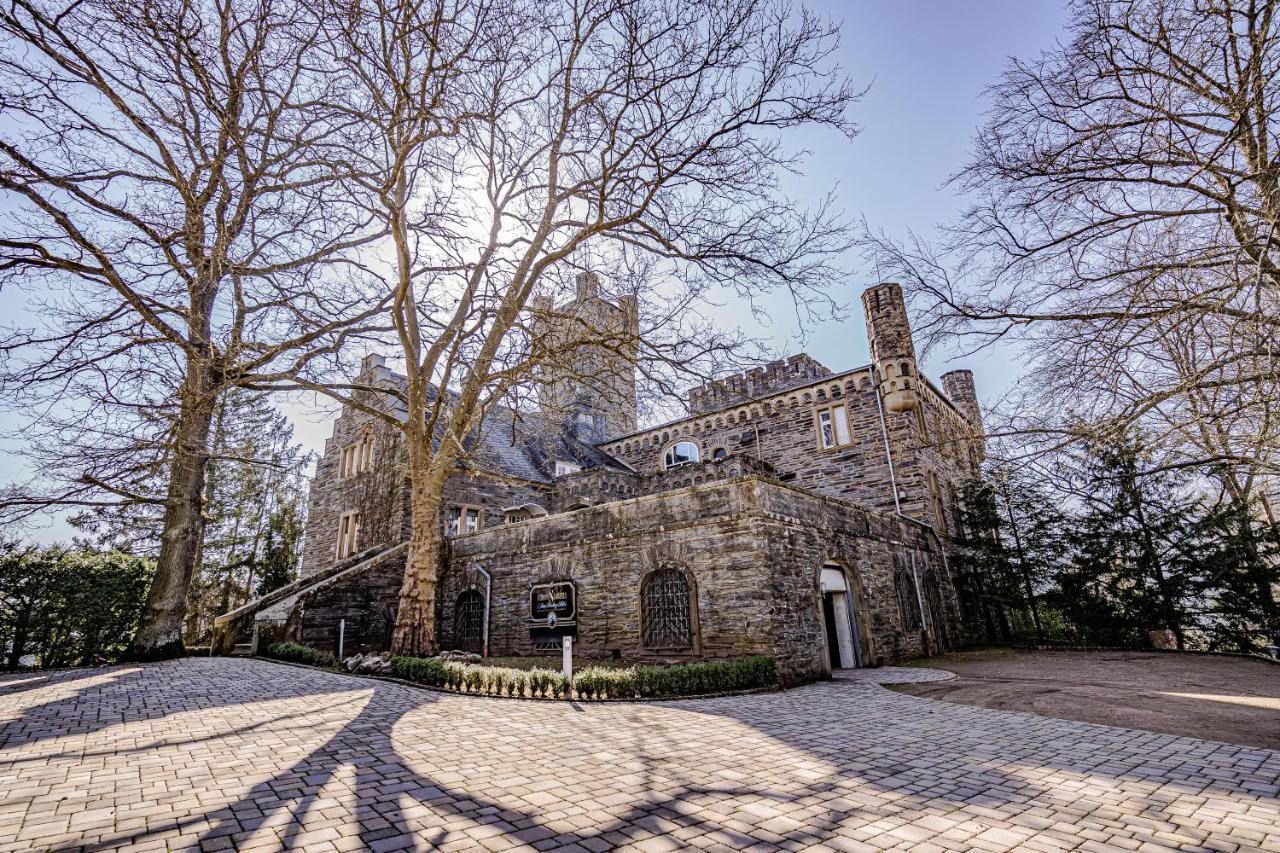 Saar Castle - Cozy Mansion Near Vineyard Villa Serrig Exterior photo
